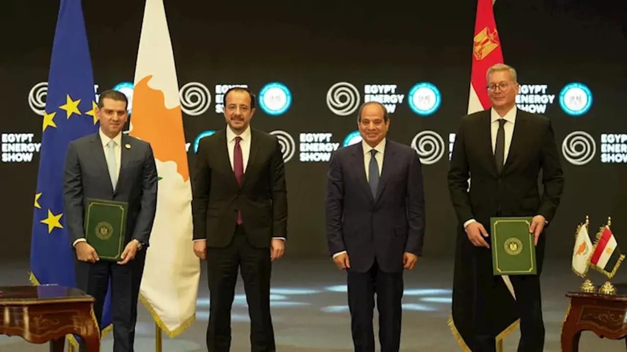 وزير البترول يوقع اتفاقية تعاون جديدة مع قبرص لقطاع الطاقة والغاز